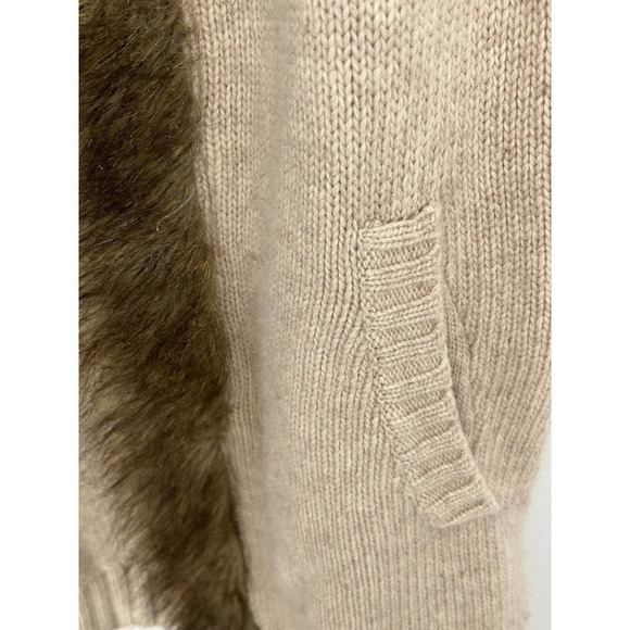 Theme Faux Fur Tan Sweater Vest Size Large - Picture 6 of 14